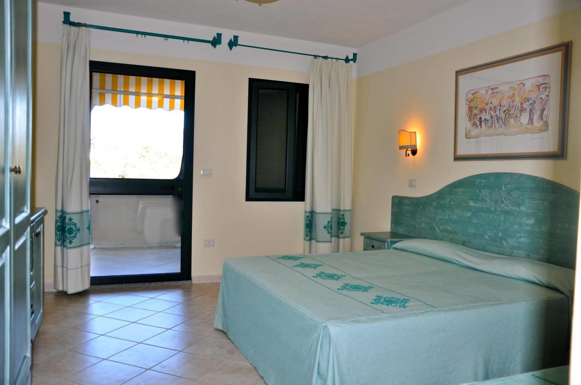Residence Il Borgo Orosei Exterior photo